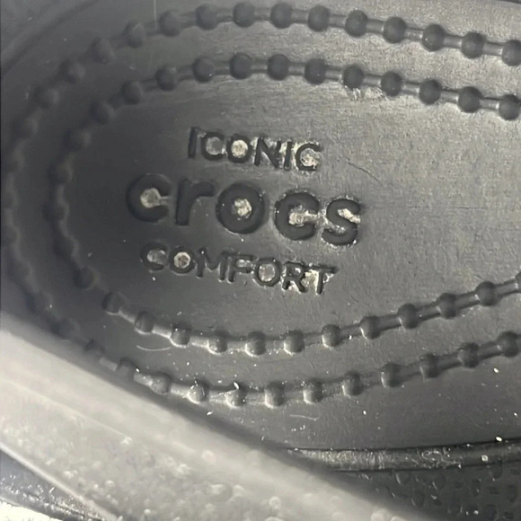 Crocs Laura Iconic Comfort Ballet Flats Slip-On Cutout Black Close Toe Size 8 - Picture 11 of 12